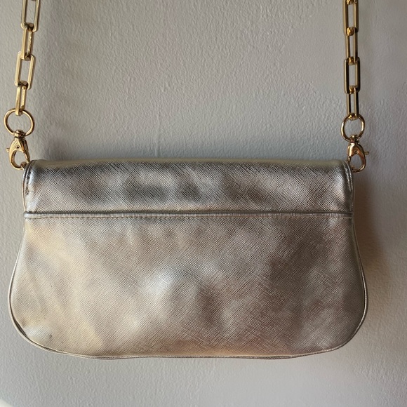 Tory Burch | Metallic Gold Leather Reva Chain Clutch w/ Dust Bag - Picture 5 of 17